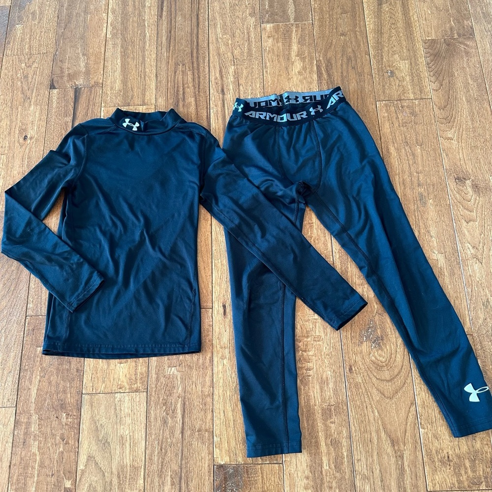 Under Armour boys ColdGear YMD top and bottom set